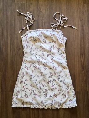 2 Bella Floral Tie Shoulder Sundress
